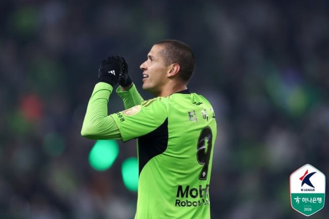 '티아고 선발-무고사 벤치' 전북vs인천, 선발 라인업 공개